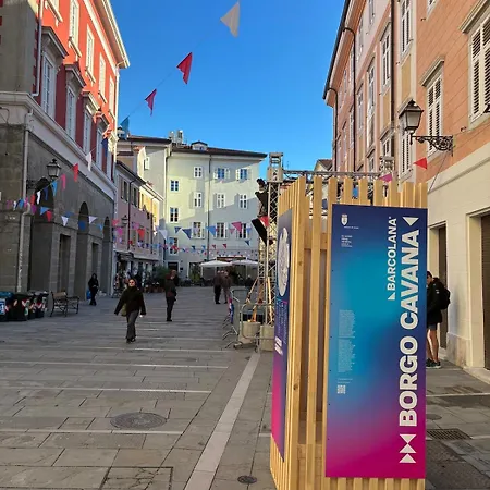 Casa Capitelli 4 Zona Pedonale Centro Storico Appartement Trieste