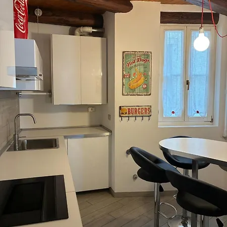 Appartement Casa Capitelli 4 Zona Pedonale Centro Storico Trieste